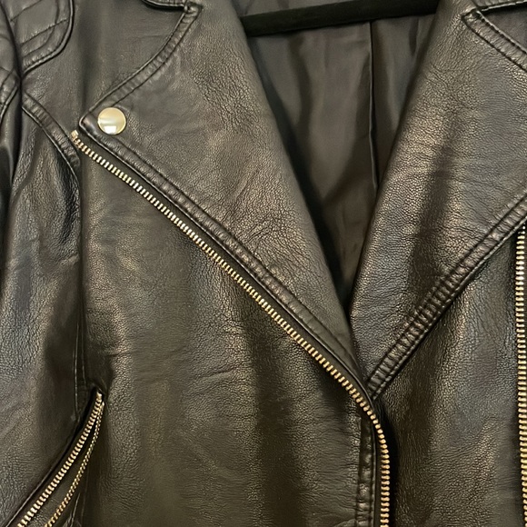 MISS SELFRIDGE PLEATHER MOTO JACKET - Picture 2 of 4
